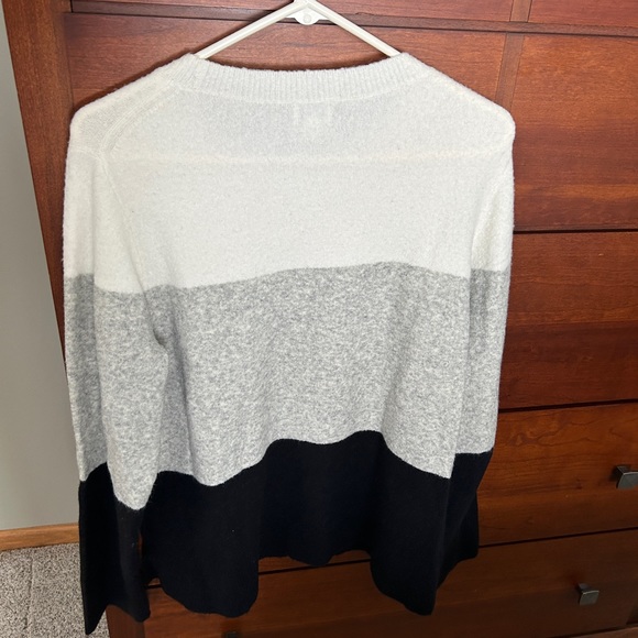 J. Crew sweater, EUC, size L - Picture 3 of 3